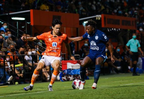 Nhận định soi kèo Ratchaburi vs Chiangrai lúc 18h00 ngày 24/12/2025